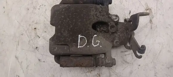 Opel Insignia A Rear brake caliper