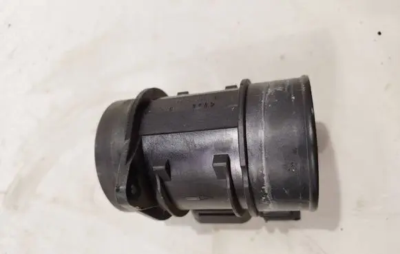 Renault Megane III Mass air flow meter 8200682558 022042215 5WK97021