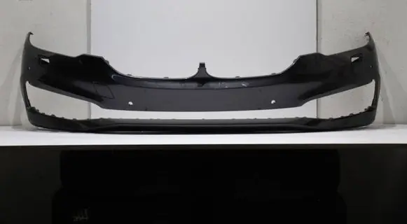 BMW 5 G30 G31 Front bumper 7385336 72758411