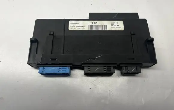 BMW X5 E70 Central body control module 9267511 6135926751101