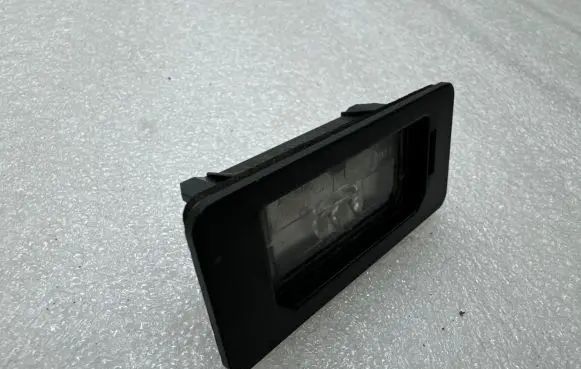 BMW 3 G20 G21 Number plate light 7193293 192860158A