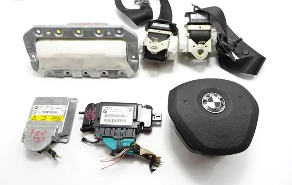 BMW 1 F20 F21 Airbag control unit/module 6857701 0265020316