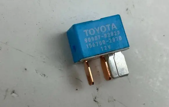 Toyota Mirai Other relay 9098702027