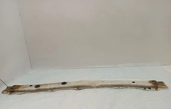 Peugeot 107 Bottom radiator support slam panel 371610H010