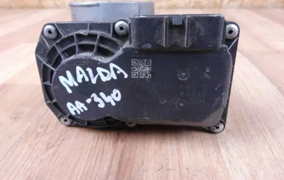 Mazda CX-3 Throttle valve PE0113640B
