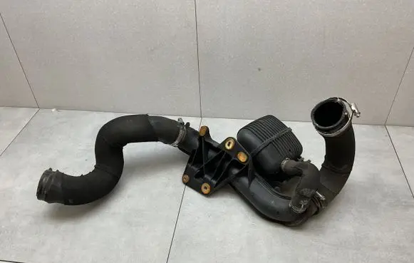 Audi Q5 SQ5 Intercooler hose/pipe 8K0145673M 8K0145673T