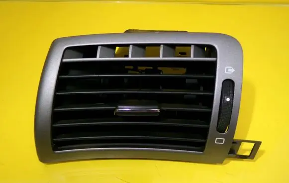 Peugeot 407 Dashboard side air vent grill/cover trim 9644589577