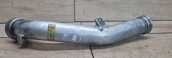Mercedes-Benz ML W164 Intercooler hose/pipe A2045840047