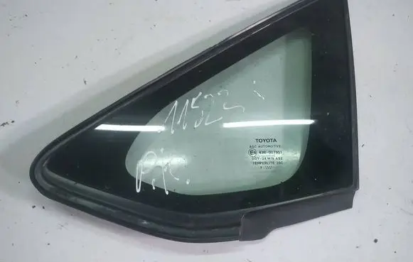 Toyota Auris 150 Front triangle window/glass AS2