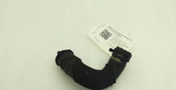 Porsche Cayenne (92A) Engine coolant pipe/hose