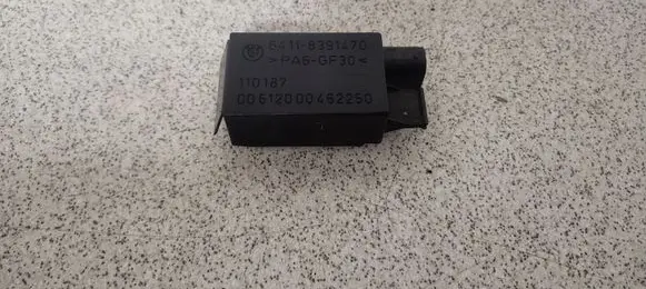 BMW 5 E39 AUC sensor 64118391470