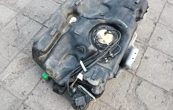 Opel Insignia B Fuel tank 84017670