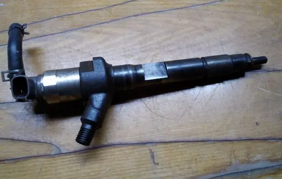 Mazda 6 Fuel injector