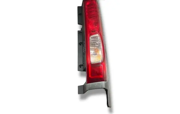 Opel Vivaro Rear/tail lights