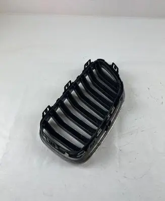 BMW 2 F22 F23 Front bumper upper radiator grill 7295526 7295522 7295524