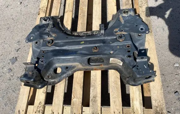 Opel Combo E Front axle beam 