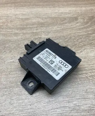 Audi A8 S8 D3 4E Alarm relay 4E0907719