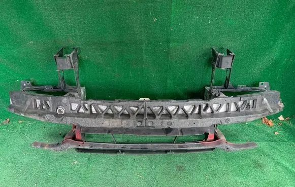 BMW 3 F30 F35 F31 Radiator support slam panel