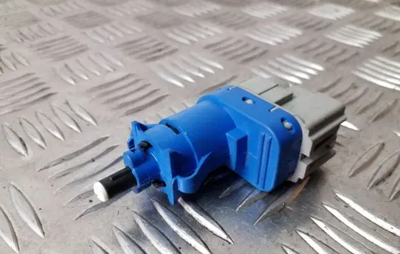 Brake pedal sensor switch