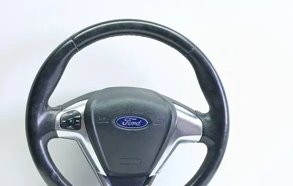 Ford Fiesta Steering wheel