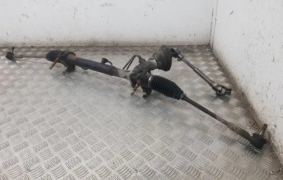 Toyota Yaris Steering rack 12236177