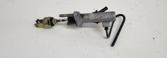 Toyota Yaris Verso Clutch master cylinder