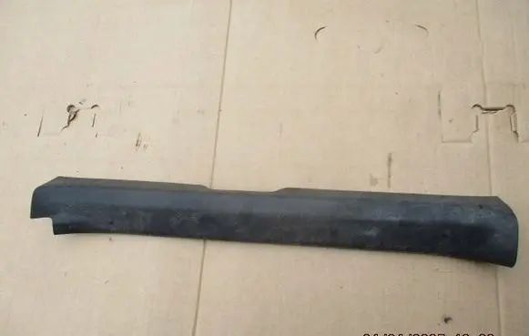 Toyota Aygo AB10 Front sill trim cover 679130H010