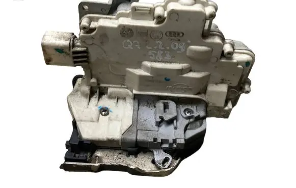 Audi Q7 4L Rear door lock