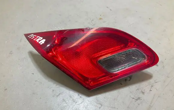 Opel Astra J Tailgate rear/tail lights
