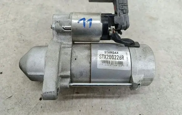 Toyota Avensis T250 Starter motor 