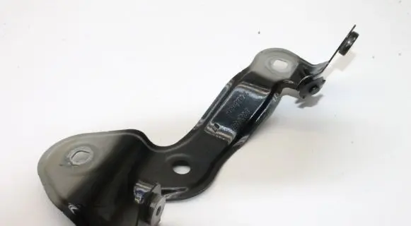BMW i4 Fender mounting bracket 7486805