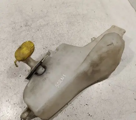 Renault Scenic I Windshield washer fluid reservoir/tank 7700843902