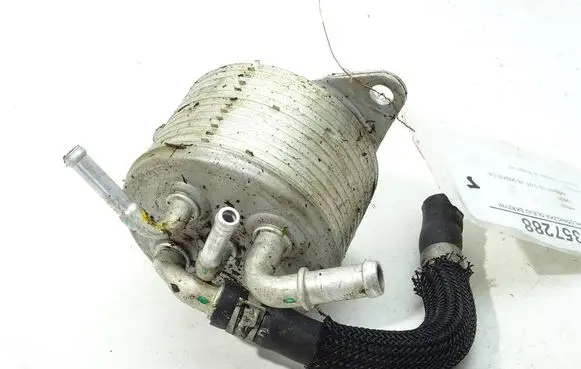 Infiniti Q50 Engine oil radiator 