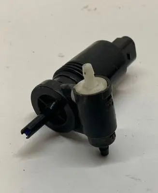 Jeep Grand Cherokee (WK) Windscreen/windshield washer pump 05152075AC