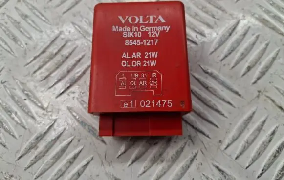 Toyota Corolla Verso AR10 Tow bar relay 021475 85451217