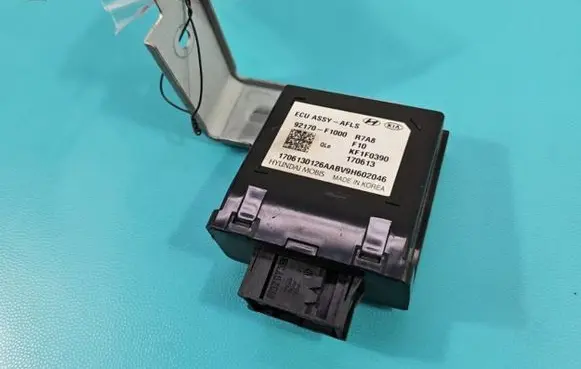 KIA Sportage Central body control module 92170-F1000 IMPRK1401300