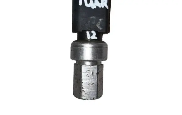 Air conditioning (A/C) pressure sensor