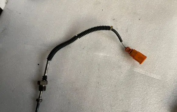 Audi A6 S6 C7 4G Exhaust gas temperature sensor 8K0906088A