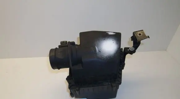 Jaguar F-Pace Air filter box GX739H736CA