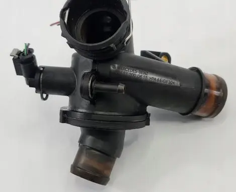 Thermostat/thermostat housing