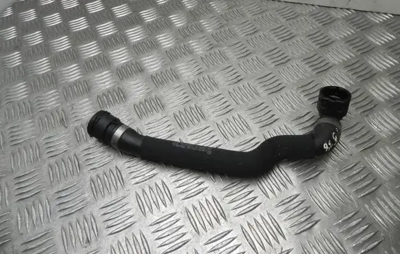 Mercedes-Benz C AMG W205 Engine coolant pipe/hose A2055014784