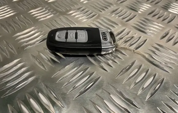 Audi A6 Allroad C7 Ignition key/card 4G0959754K