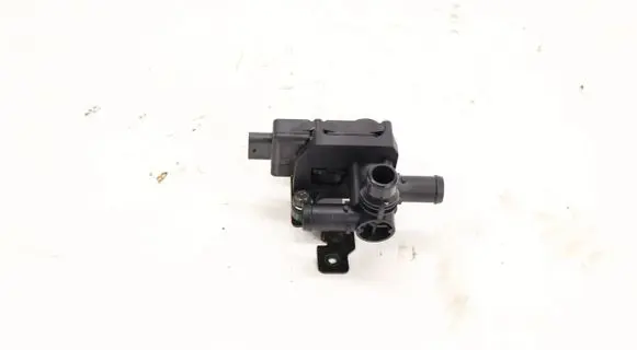 Volvo XC60 Electric auxiliary coolant/water pump 32249863