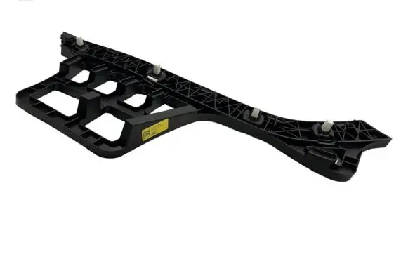 KIA Ceed Front bumper mounting bracket 86616J7300