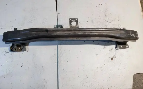 Volkswagen Golf Plus Front bumper cross member 1T0807581 1K0807109C 1K0807109A