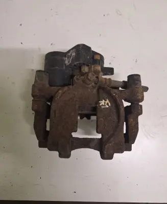 Ford Mondeo MK V Rear brake caliper DG9C2D250D