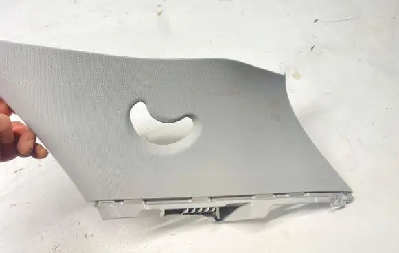 KIA Rio Wiper trim