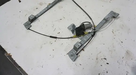 Mazda MX-30 Front wiper linkage and motor