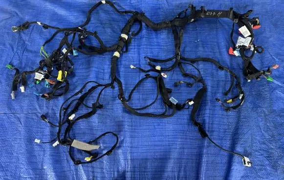 DS Automobiles 7 Crossback Panel wiring 