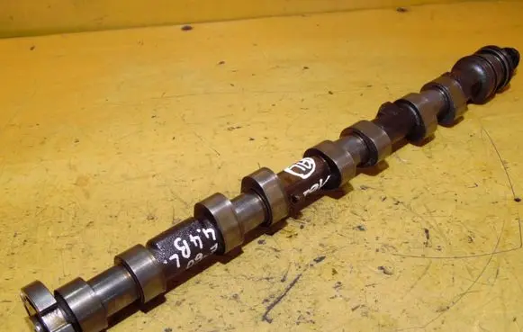 BMW 5 E60 E61 Camshaft 